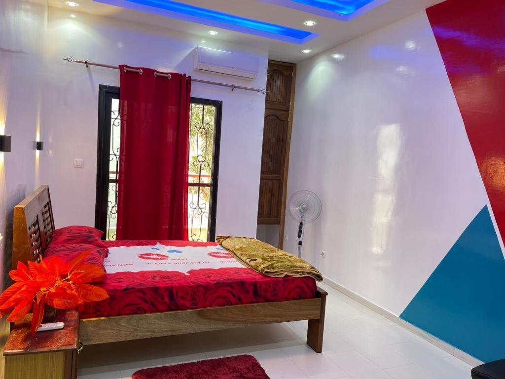 דקר Villa Soleil Du Senegal מראה חיצוני תמונה