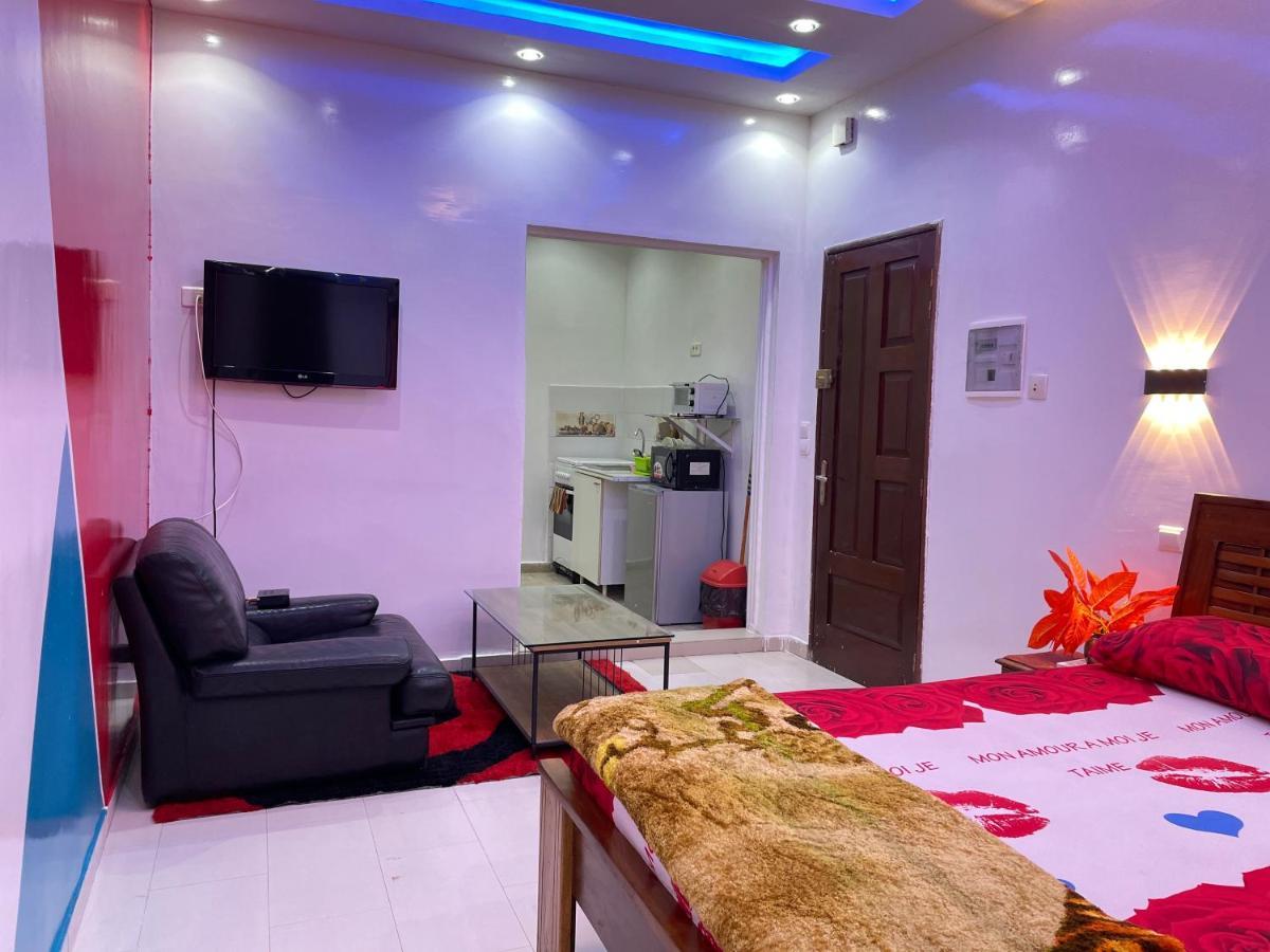 דקר Villa Soleil Du Senegal מראה חיצוני תמונה