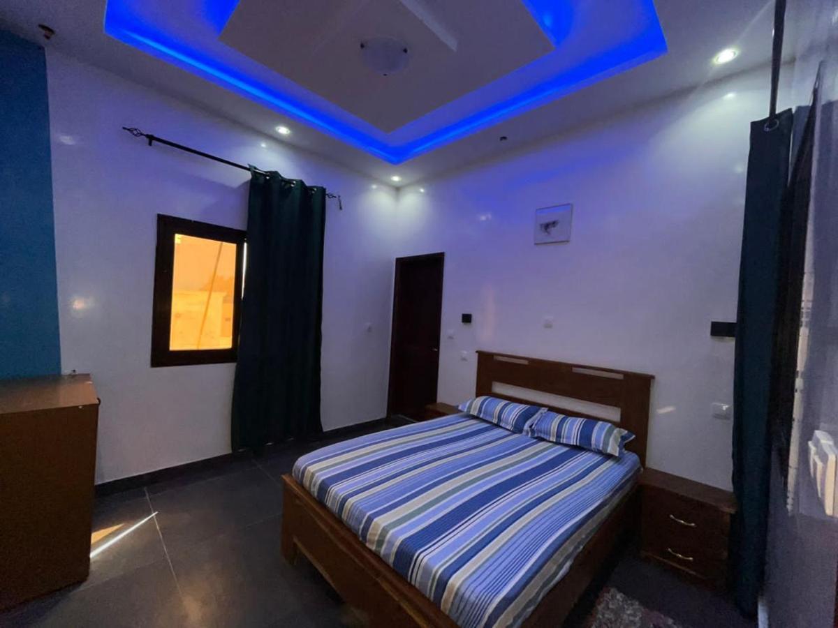 דקר Villa Soleil Du Senegal מראה חיצוני תמונה