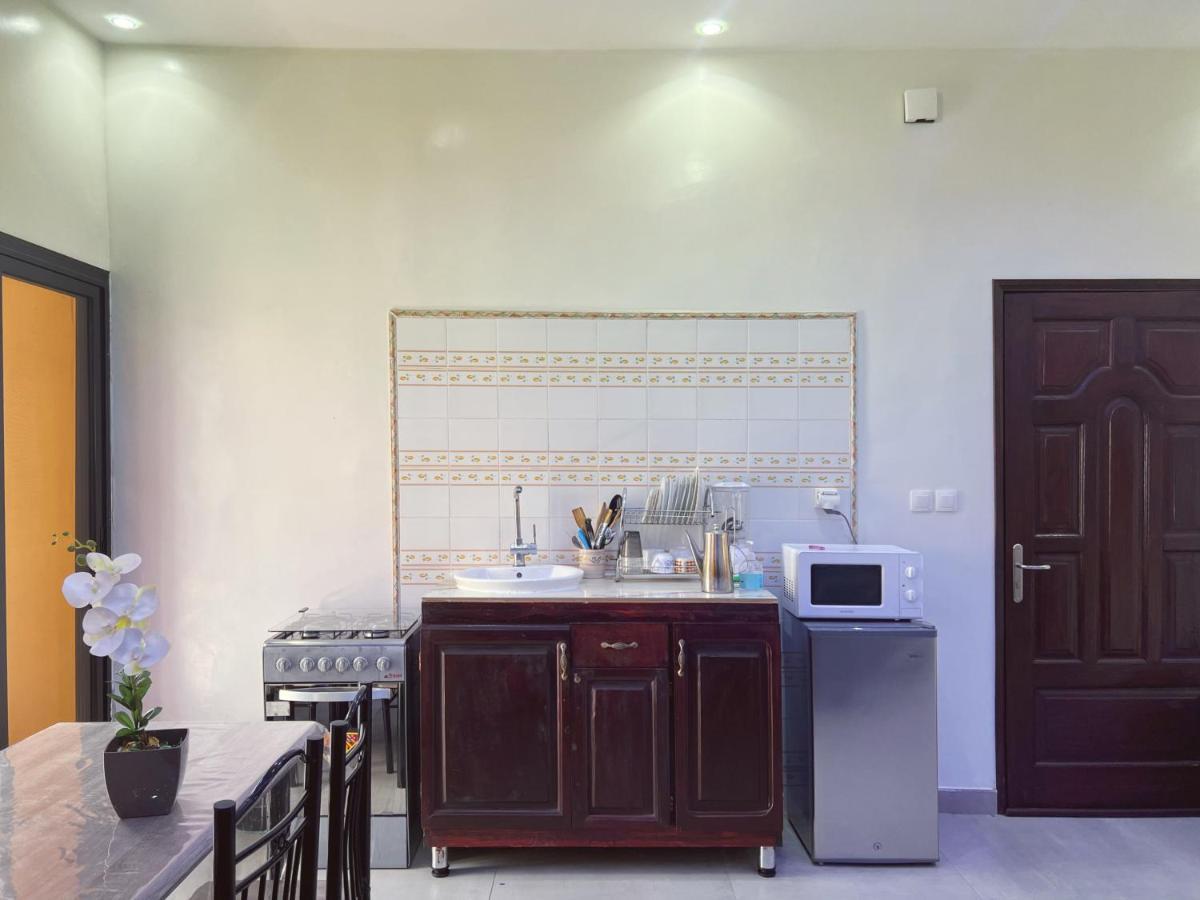דקר Villa Soleil Du Senegal מראה חיצוני תמונה
